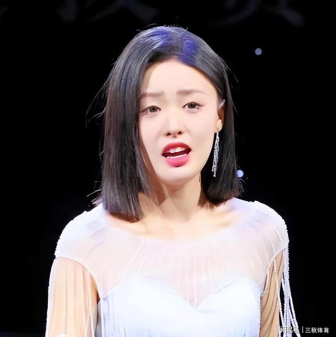 二字之差释放强烈信号云朵的话应验了OG真人游戏刀郎对徐子尧的称呼变了(图8) 二字之差释放强烈信号云朵的话应验了OG真人游戏刀郎对徐子尧的称呼变了(图8)